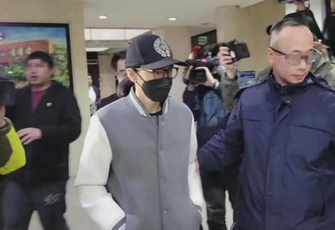 李威命案细节：死者被残忍虐待，李威夫妇冷漠旁观，还劝死者别装
