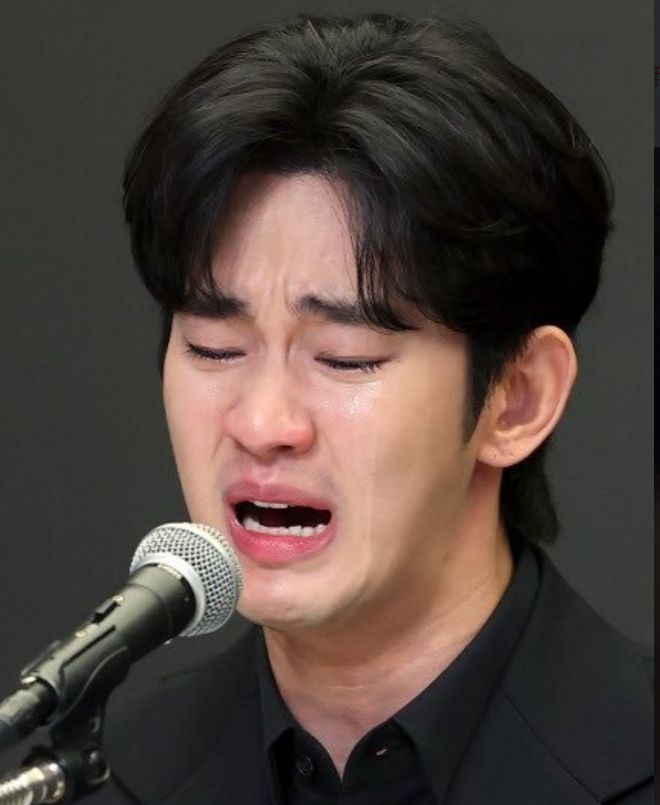 金秀贤记者会说谎被拆穿！网友对比聊天记录发现细节，就是他本人