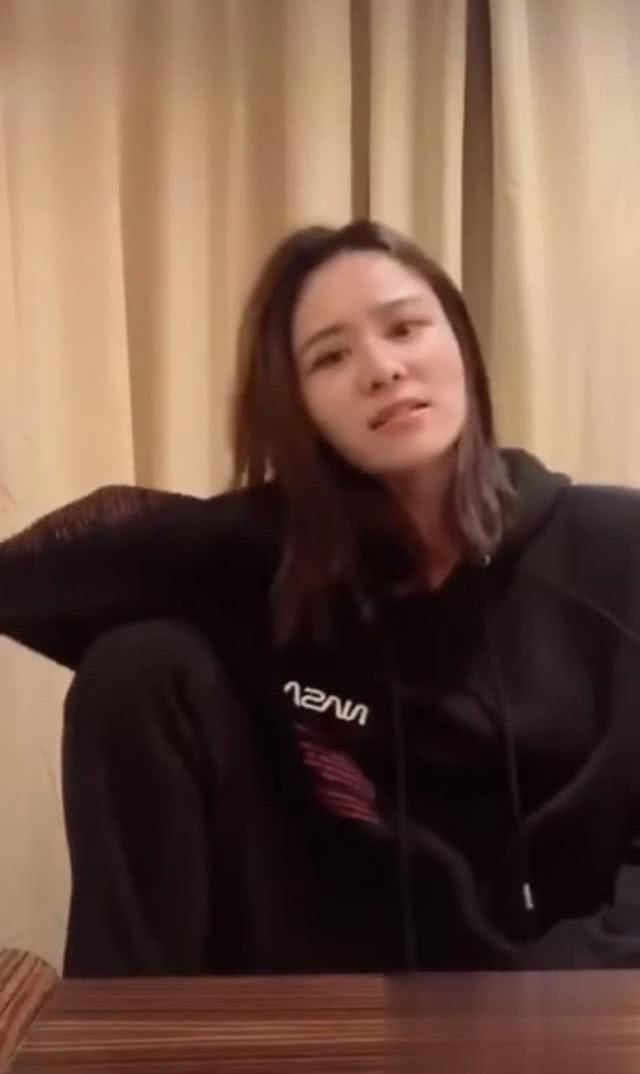 林峰回应张馨月搜包：她做人做事对得起他人，太太是正能量的人