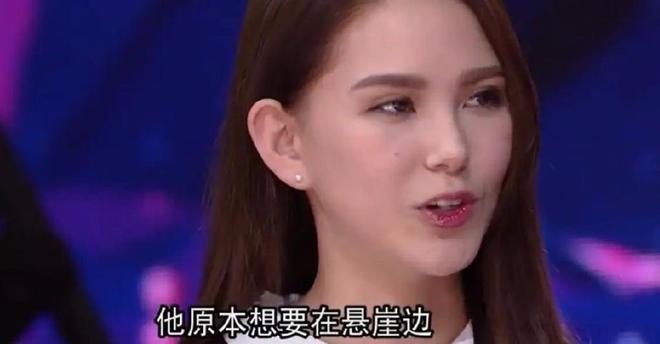 周杰伦潮牌印侯佩岑名字缩写，被吐槽装深情，昔日疑似劈腿被扒