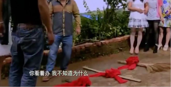 一线女星，下嫁云南农村后