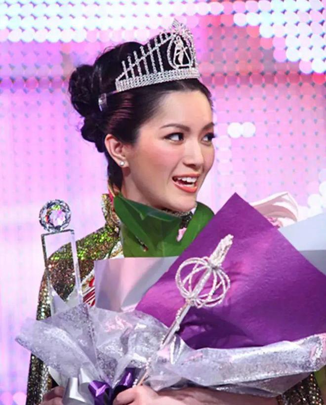 名利场||华姐冠军？天王旧爱？豪门贵妇？TVB美人苟芸慧的半生