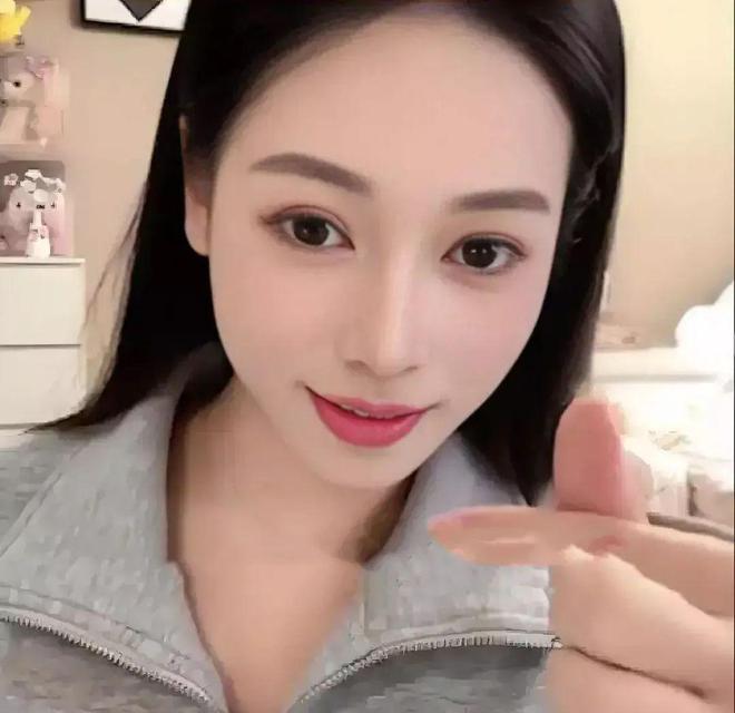 吴柳芳：不擦边，更得劲儿