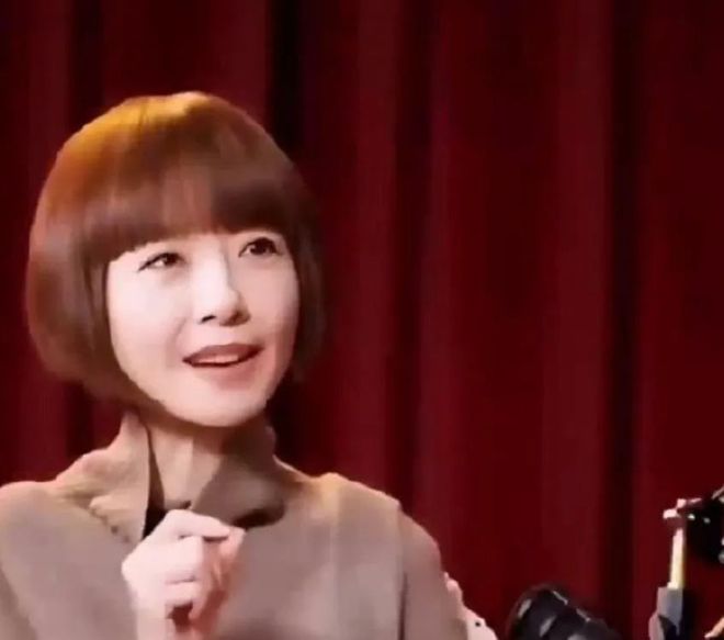 吴柳芳：不擦边，更得劲儿