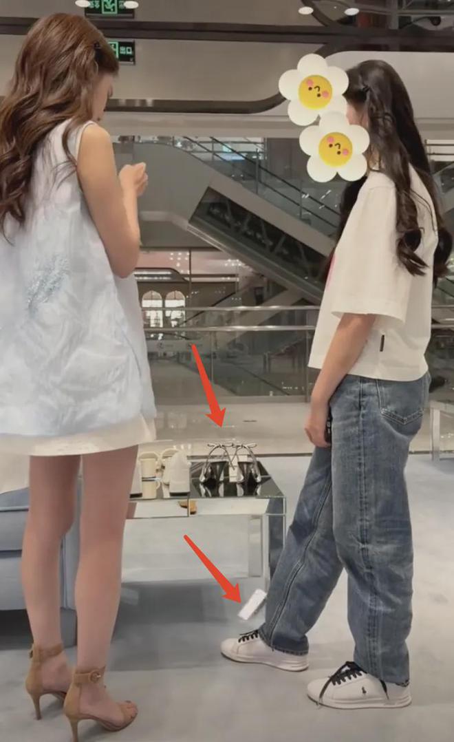 玥儿活成小公主！马筱梅带她买衣服做头发，过生日全家人陪着逛街