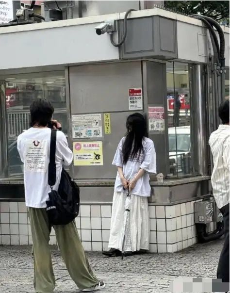 蔡徐坤洗白反被锤？张檬背刺刘雨欣？曹骏炒作演技热搜？徐璐知三当三？男配疯狂营销踩主角？