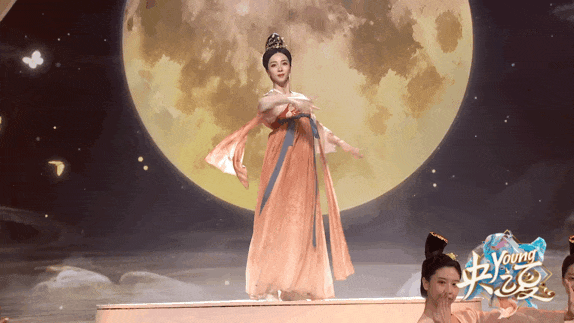 人物||离开央视的女主播们