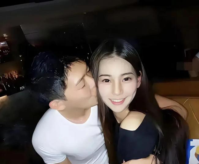 马筱梅晒度假照 不受前夫爆料影响 淡定应对风波