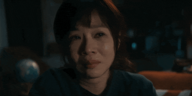 她退圈7年，一回归还是华语顶流