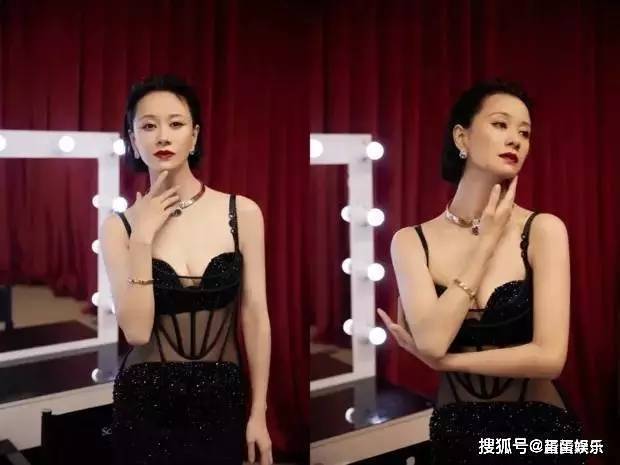 倪虹洁身材好辣 44岁王炸身材引爆全场