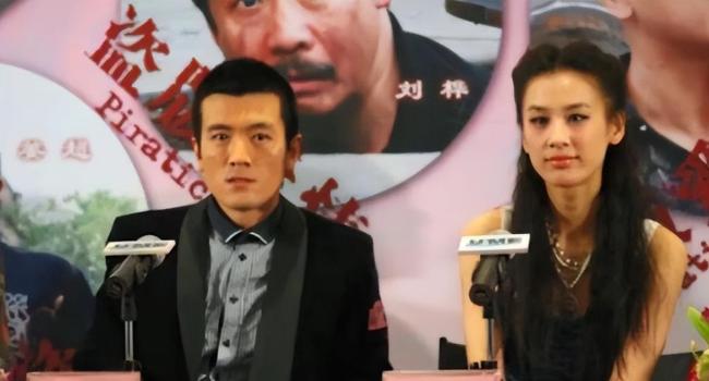 黄圣依妈妈打压式教育方式 母女综艺变国际辩论赛