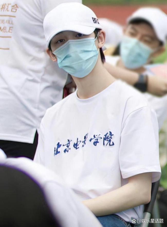 丁程鑫毕业 非遗课题获赞