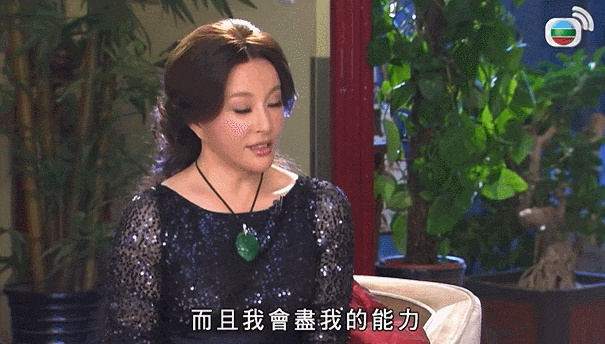 74岁刘晓庆被曝“丑闻”上热搜！照片流出震惊网友：这是画皮，还是妖怪？