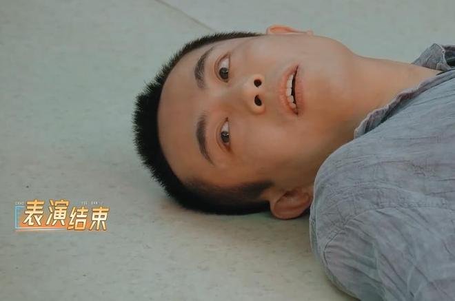 没了绑架热度加持，王星暴露真实演技水平，被网友吐槽不适合演戏