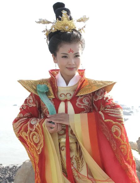 封神又如何，我只关心她离婚了没