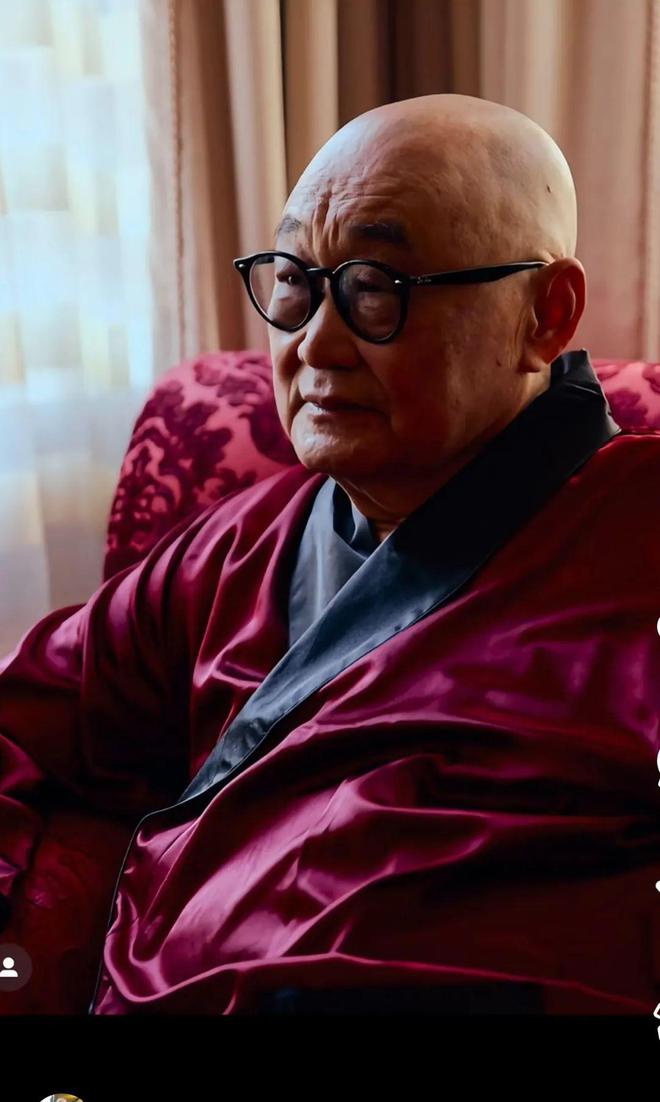 人物||亚裔脱口秀顶流“吉米啊”，背后的老上海家族往事