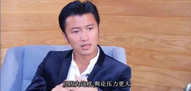 王菲、谢霆锋：都这么爱了，为啥还跟别人结婚？
