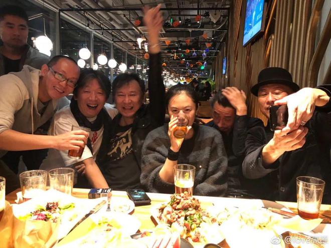 王菲窦唯北京往事：青春时爱上的人，要用多少个十年才能释怀？