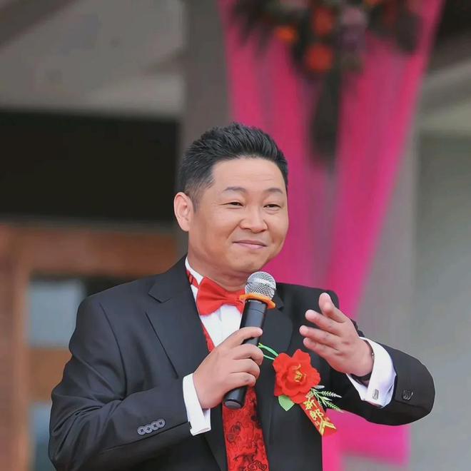 “胖都来”事件发酵！三德子赵亮店铺被冲，网友故意下单再退货