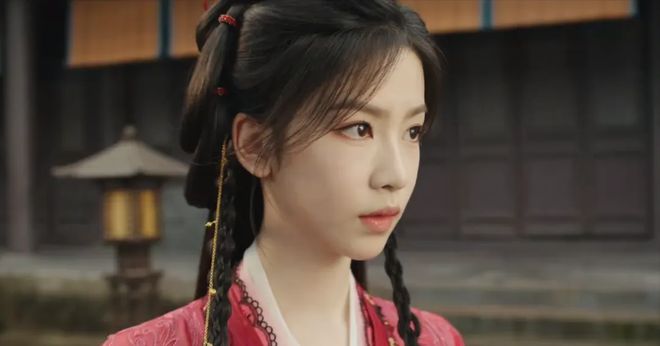 李凯馨辱华风波发酵，《赴山海》将其除名延迟播出，成毅受影响