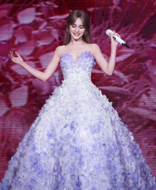 杨丞琳疑似再次回应Makiyo风波，引用妈妈的19个字超级暖心