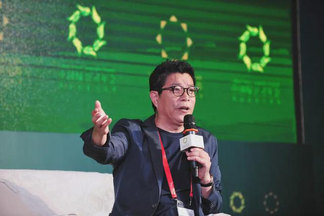 华谊千金低调联姻，撕开了这个影视帝国最后的体面