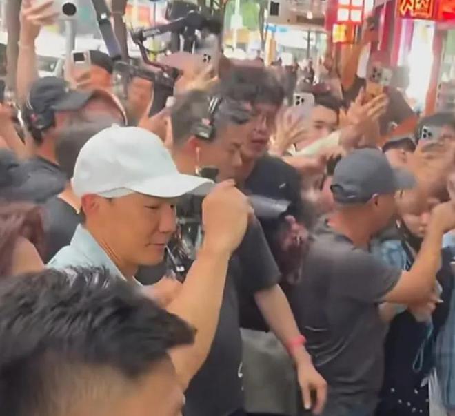 刘畊宏清场风波更多画面曝光，多角度还原真相，店家责任最大
