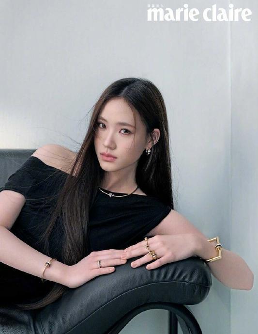 小S二女儿回应是否进演艺圈，不把话说死，但大片和广告没少拍