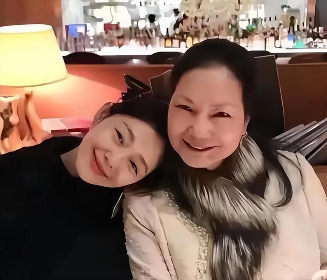 S妈控诉汪小菲！称见不到孩子伤心透了，她才是房子的第三继承人
