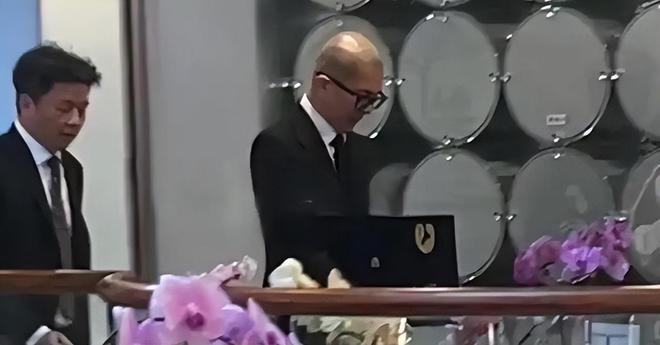 S妈控诉汪小菲！称见不到孩子伤心透了，她才是房子的第三继承人