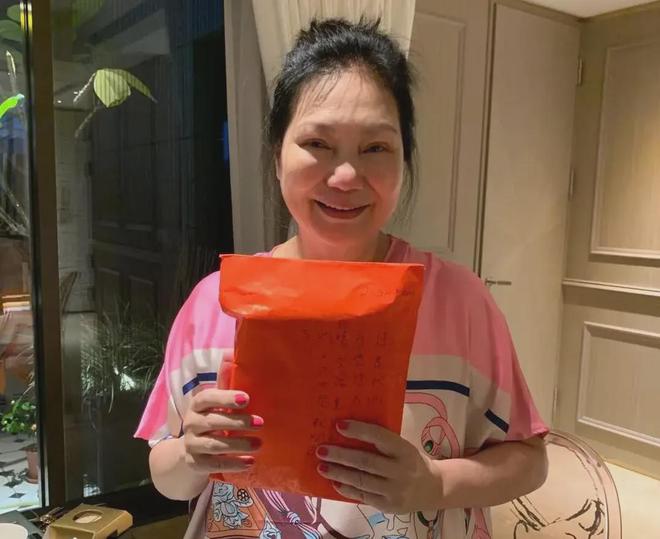 S妈疑想逼汪小菲学具俊晔转赠遗产，汪小菲学聪明了，不再上套