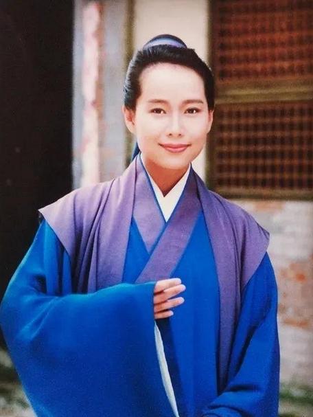 叶童团四公逆袭炸场！谢娜泪目，TVB年轻时的苦日子成就乘风精神