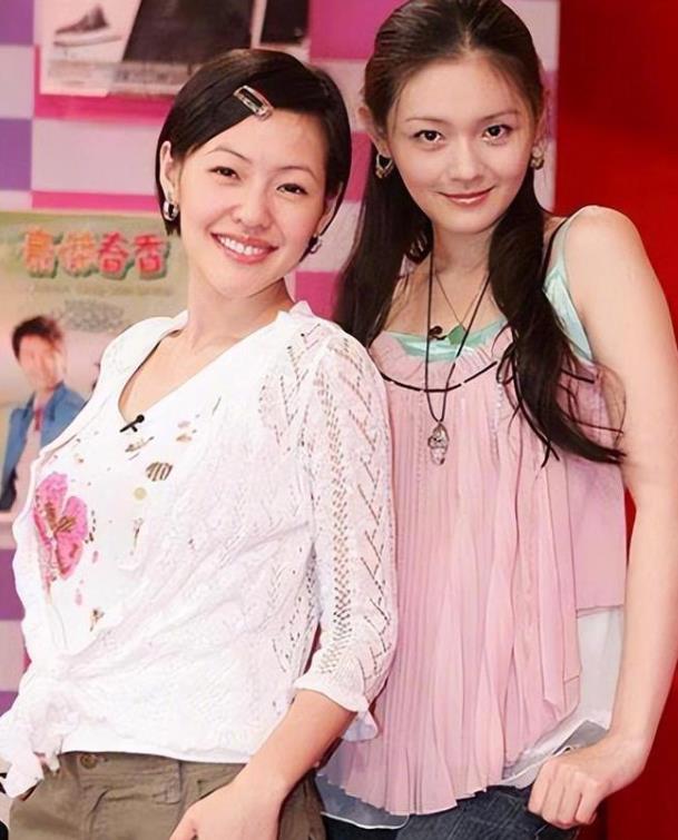 小S发长文缅怀姐姐大S，疑似晒大S临终握手照，喊话自己要振作