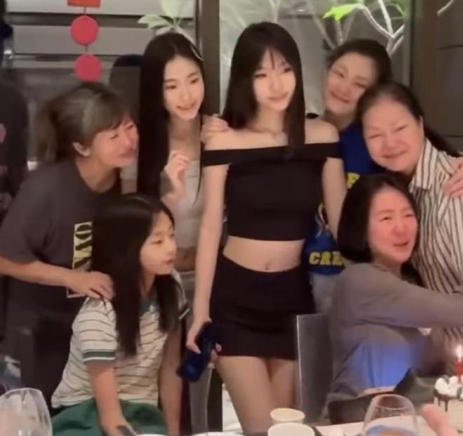 你听过AI版大S的祝福吗？S妈母亲节晒AI语音，粉丝听后眼眶红了