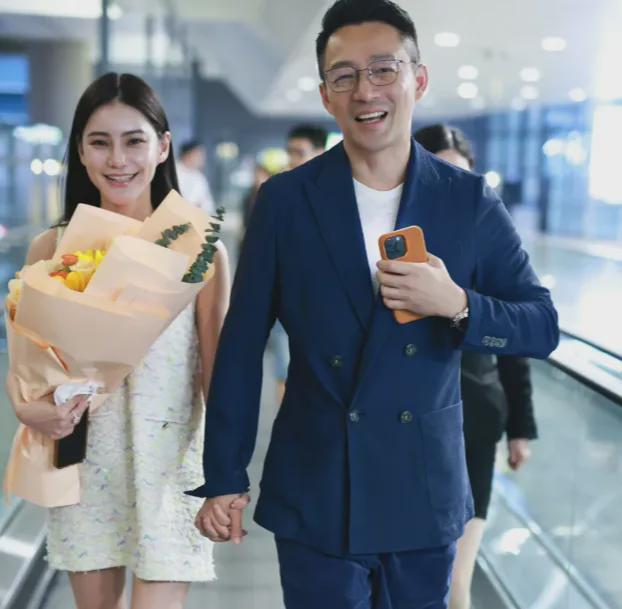 葛斯齐称汪小菲婚礼如期办，喊话马晓梅前夫自首，对方疑伪造病历