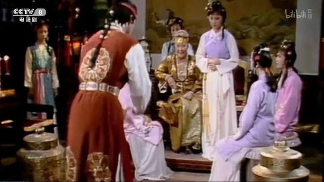 刘诗诗梗脖子被嘲，“古人感”体态什么样？