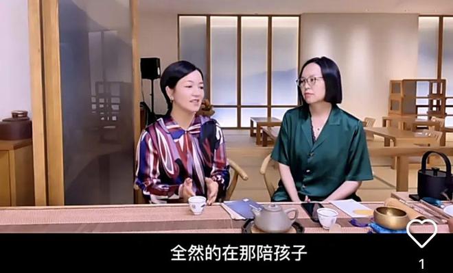 大S闺蜜团里最“普通”的她，46岁越走越远了？