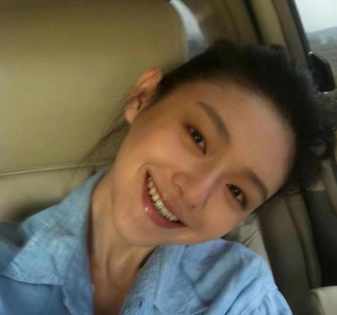 母亲节变心痛节？S家合照藏秘密，小S女儿发长文揭开大S隐藏身份