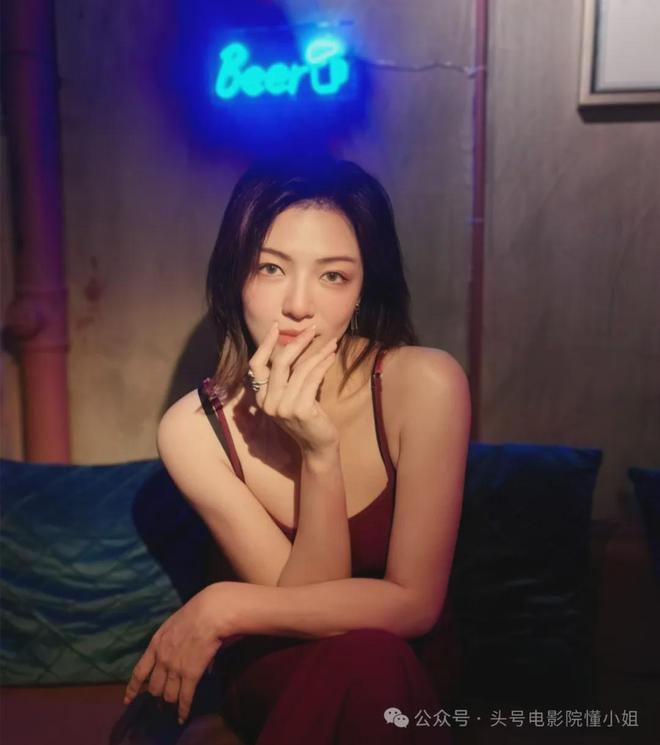 新剧AI换脸，高亚麟被封杀！国民老爸曝出轨丑闻，满脸黑点引猜测
