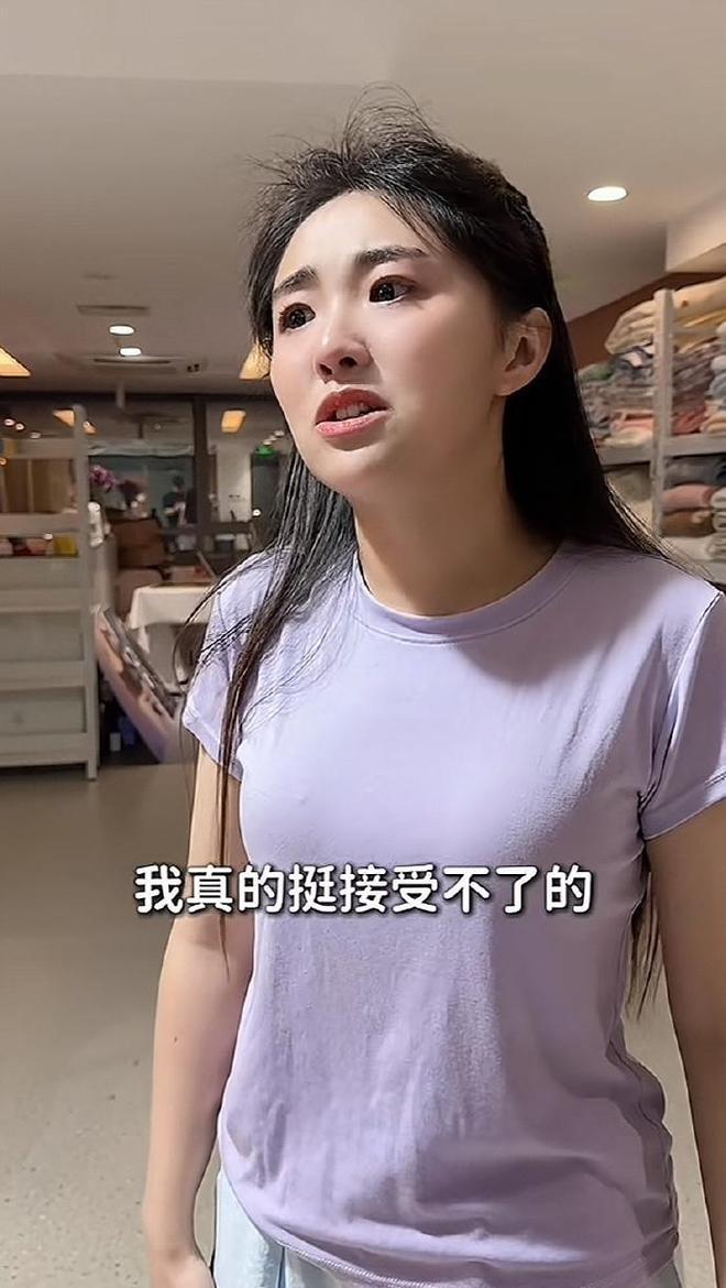 金龟子女儿硬核反击：父母托举天经地义，谁家娃不想躺赢！