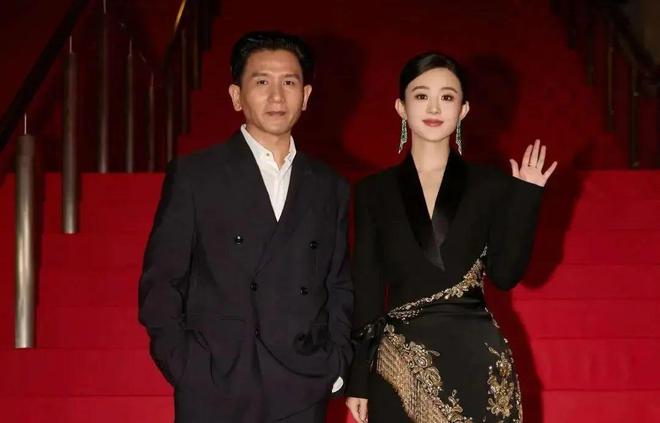 赵丽颖新男友曝光？黄晓明走后门考博士？黄圣依妈妈害女儿？黄多多入圈被吐槽？女爱豆作妖被换下？