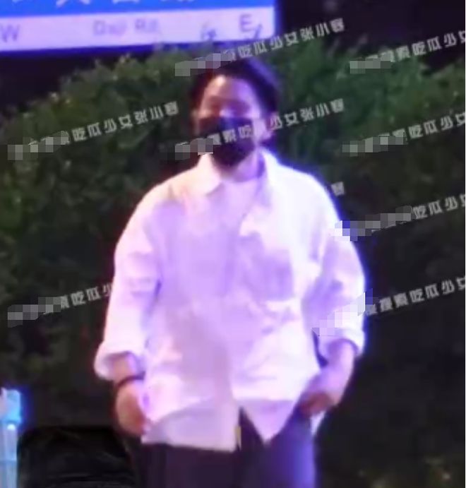 图文赵丽颖赵德胤恋情曝光！男方替女方带孩子，感情浓烈被曝二搭