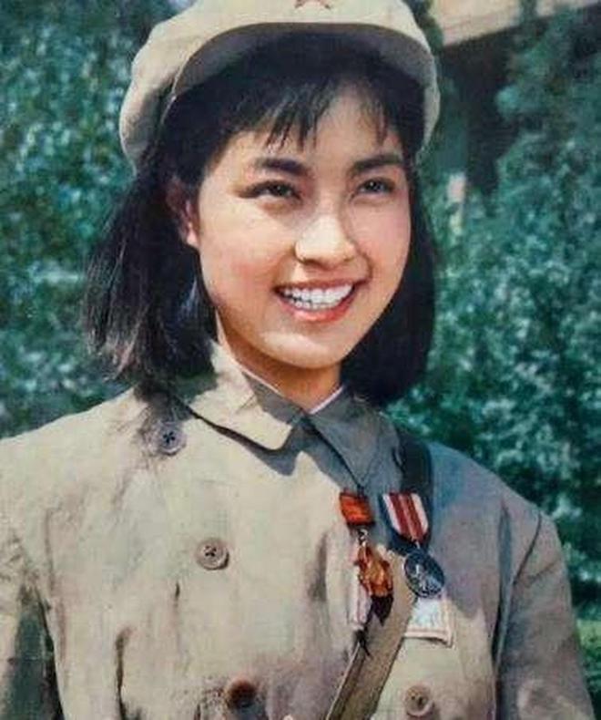 刘晓庆戛纳强硬回应偷税风波：不认识举报人，纯属诬陷，欢迎来查