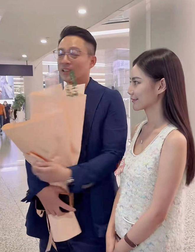 汪小菲马筱梅大婚挨桌敬酒，二婚不减排场，豪掷千金宠妻真好男人