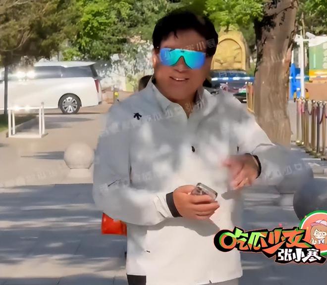 汪小菲婚礼细节：马筱梅穿三套高定，金饰设计考究，二婚也不含糊