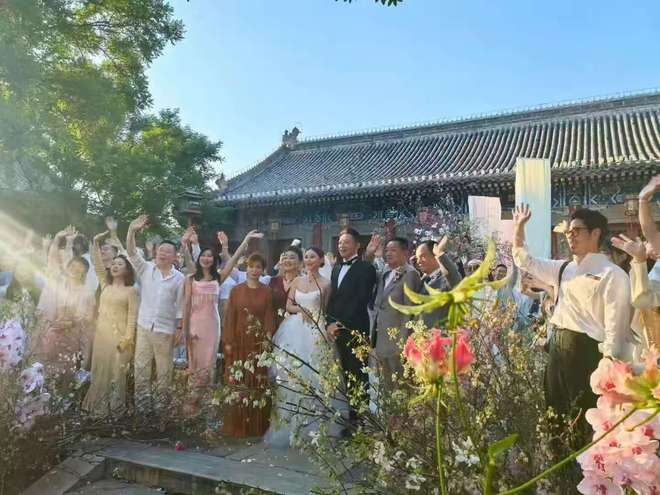 汪小菲婚礼宣誓现场曝光，连喊两声“我愿意”，马筱梅幸福藏不住