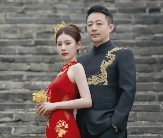 汪小菲婚宴现场曝光，和马筱梅相携敬酒，张兰送祝福句句内涵S家