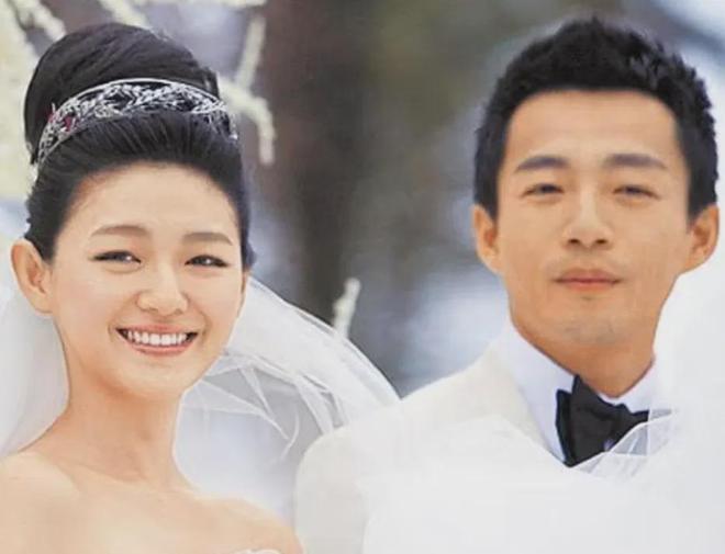 汪小菲二婚弥补了遗憾！和大S结婚忘了拍婚纱照，和马筱梅拍三套