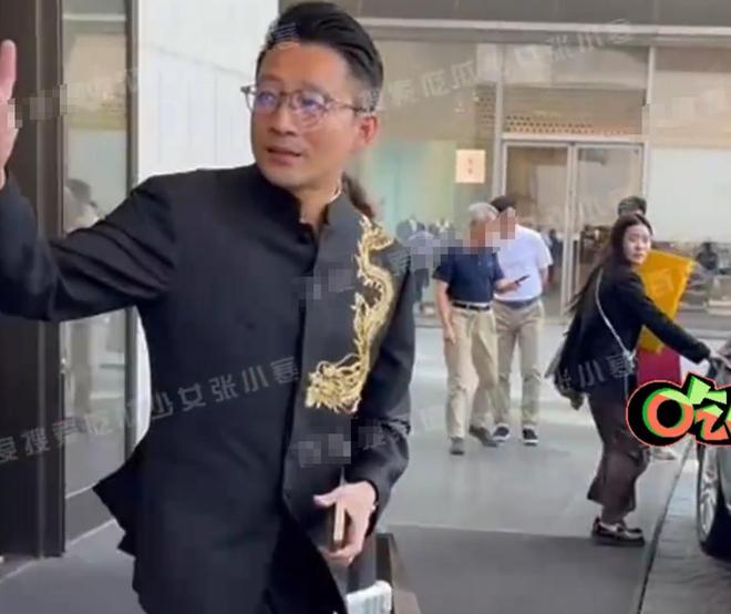 汪小菲二婚下血本！各地麻六记线下店都送喜糖，还有随机客人免单