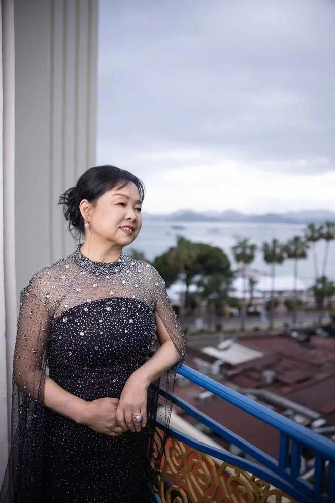 苏敏“出走”戛纳：离婚即巅峰，当今最大骗局